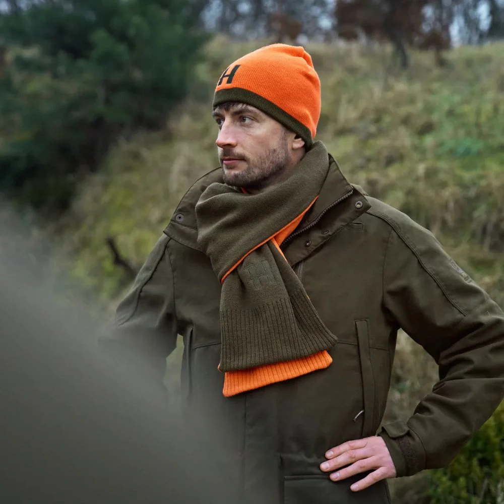 Härkila | Reversible Beanie | Willow green/Orange - Image 3