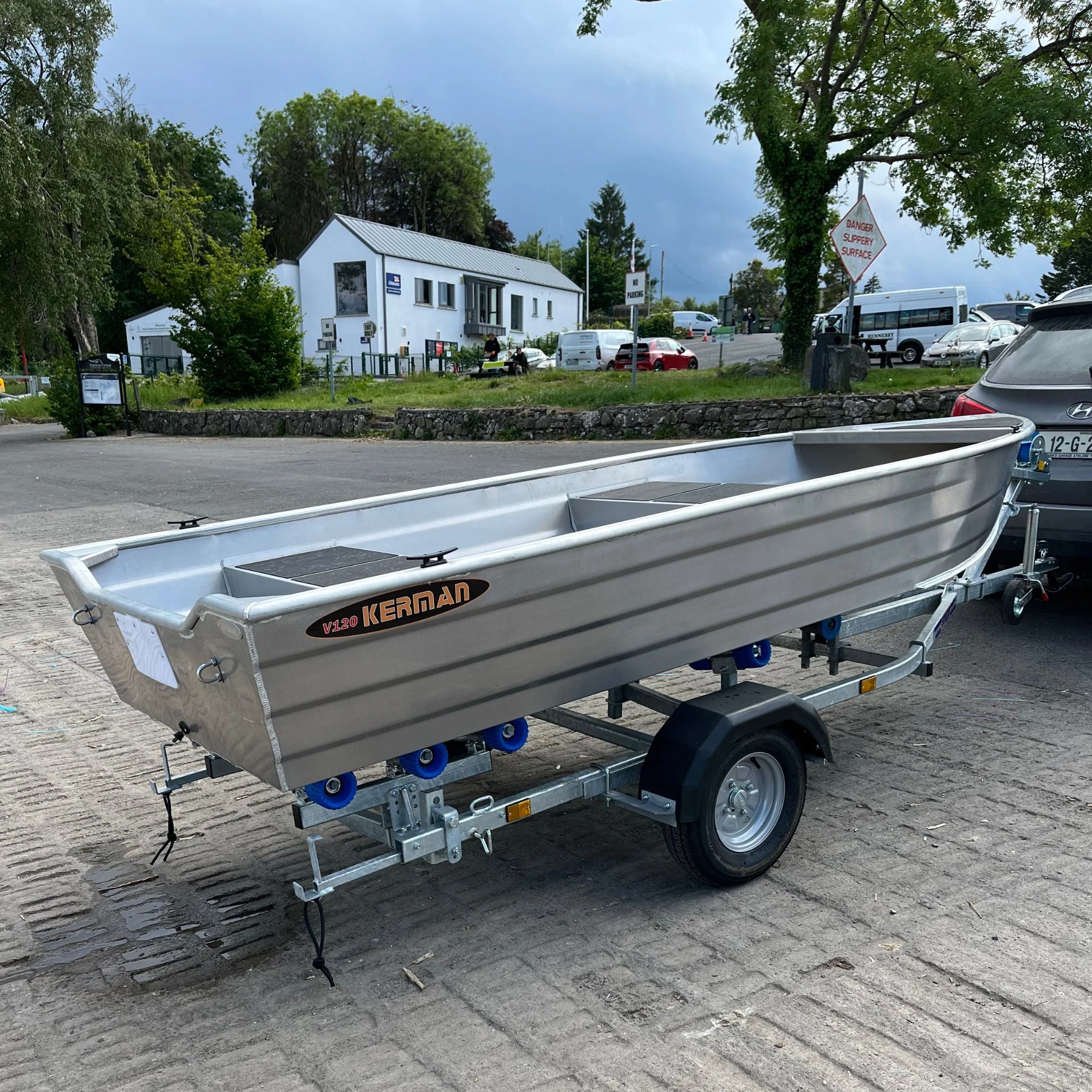 Kerman | V120 | Fishing Aluminum Boat | 12ft - Image 5