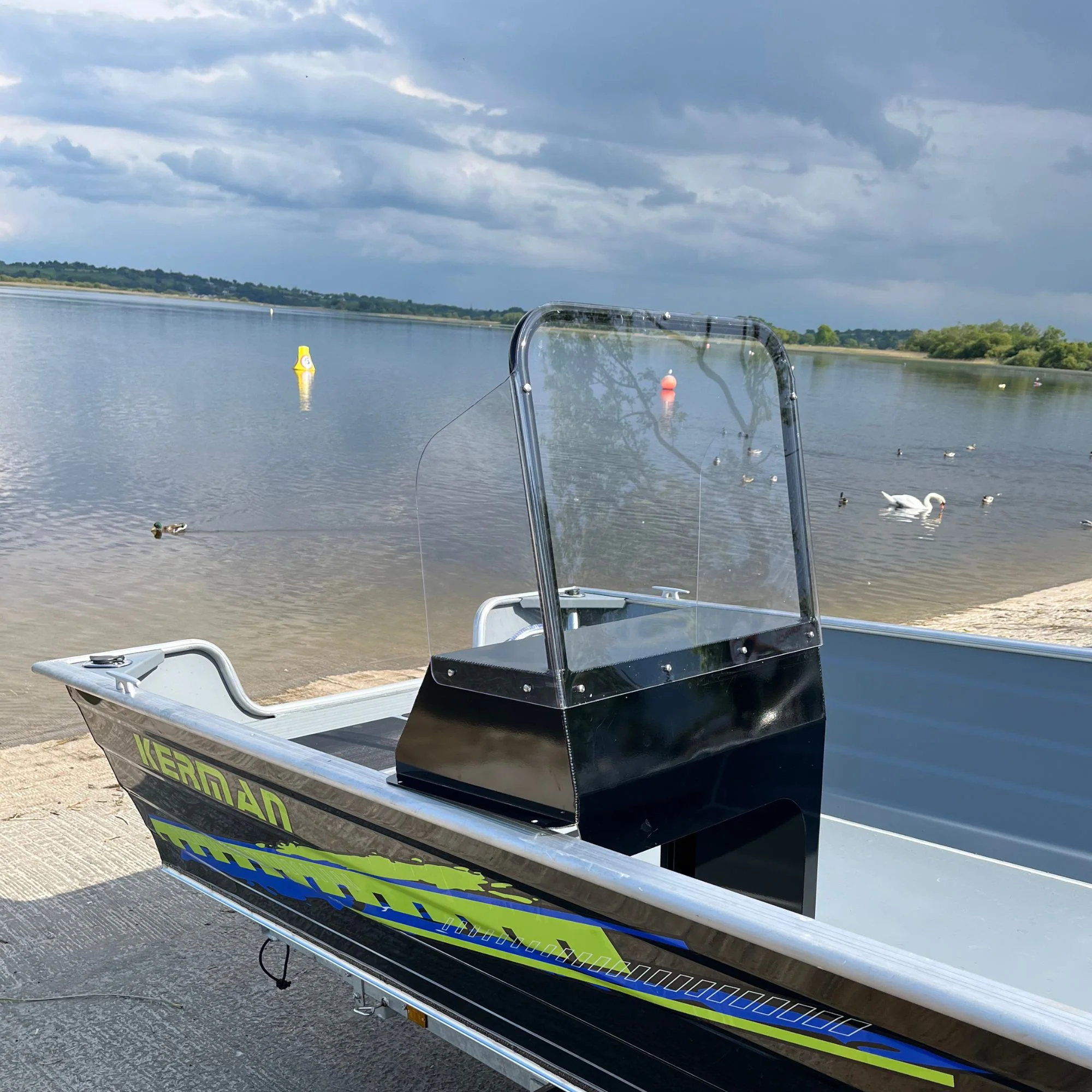 Kerman | V170 | Fishing Boat Console - Image 3