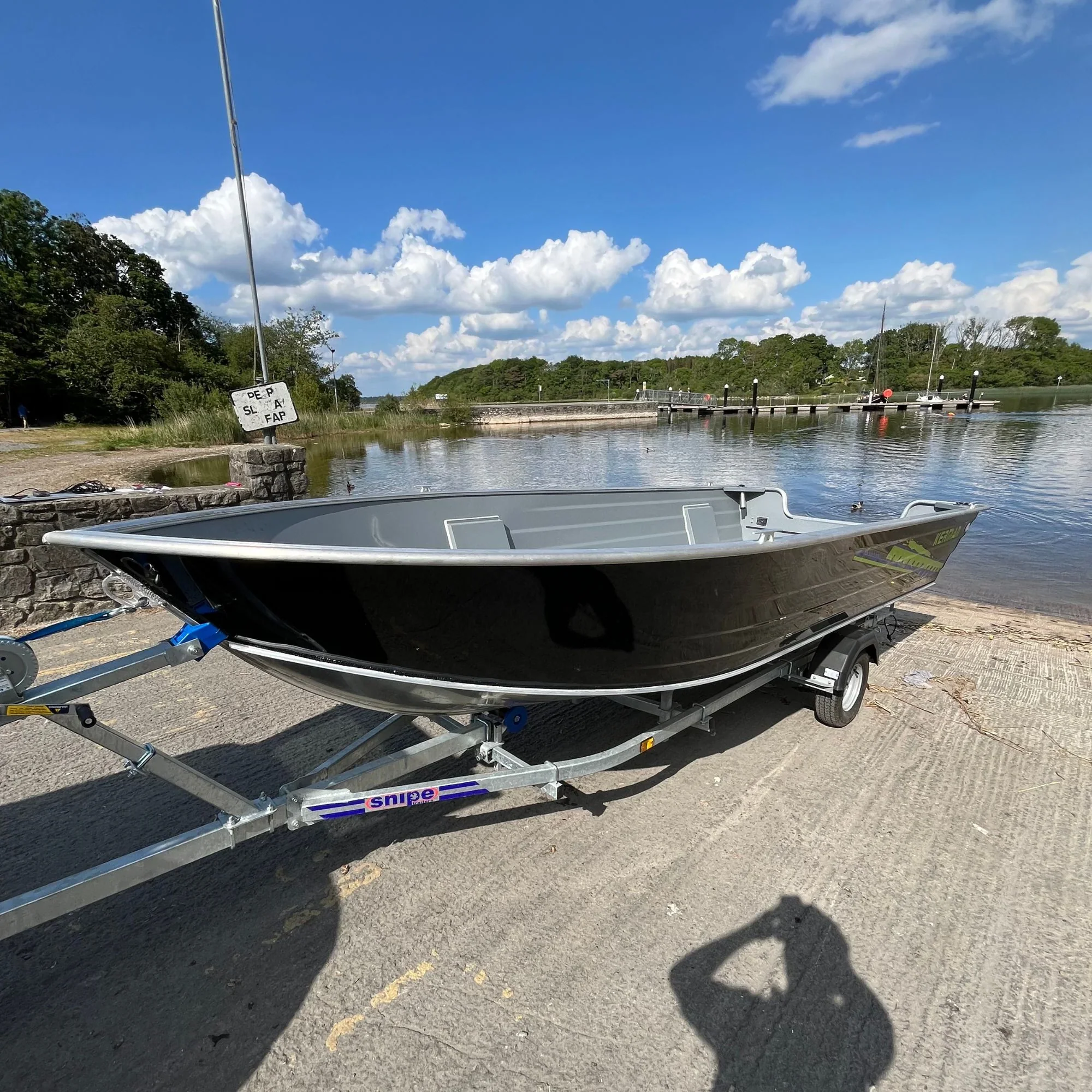 Kerman V170 Aluminium Boat & a Humminbird Solix 12 - Image 4