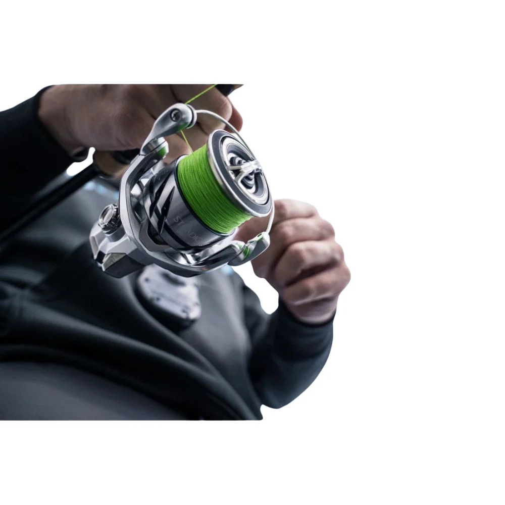 Shimano | 23 Stradic Spinning Reel - Image 2